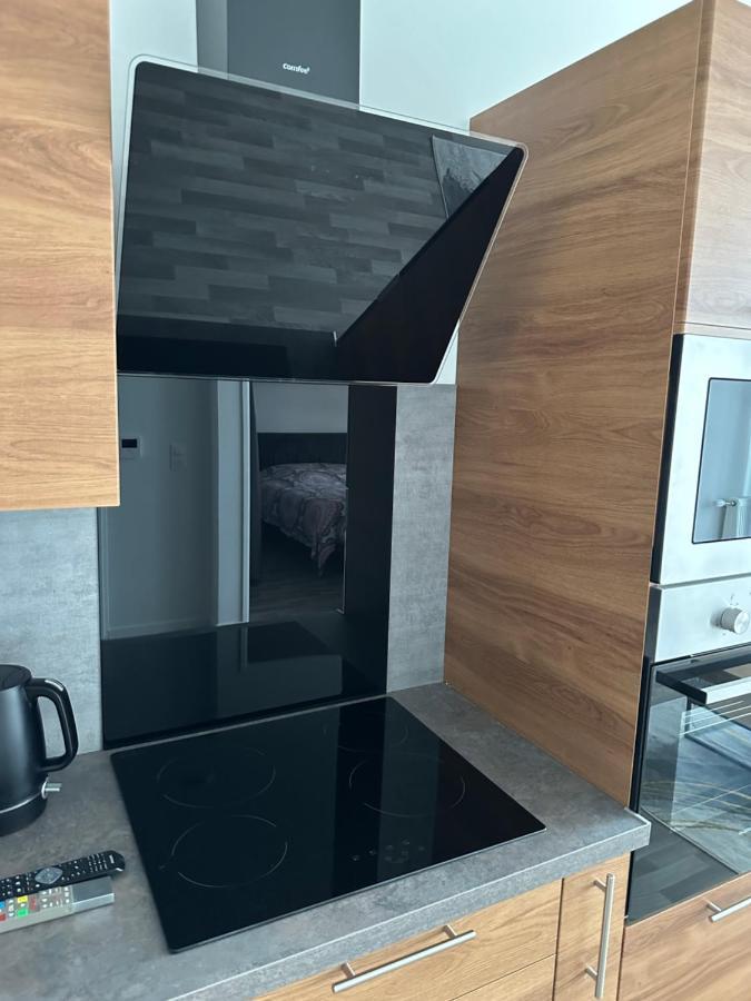 Agreable 2 Pieces Avec Balcon Et Parking Transports By Immo Kit Bnb Сарсель Экстерьер фото